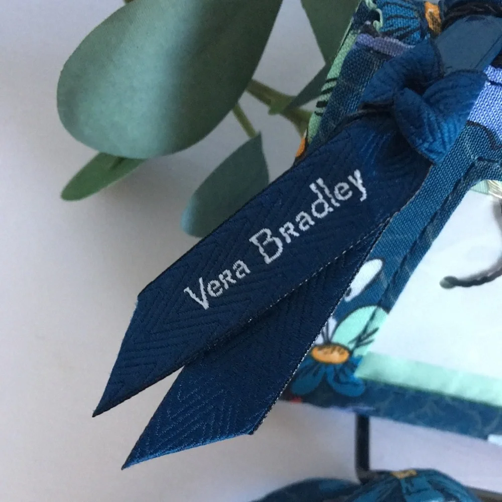 Vera Bradley Zip ID & Lanyard NWT